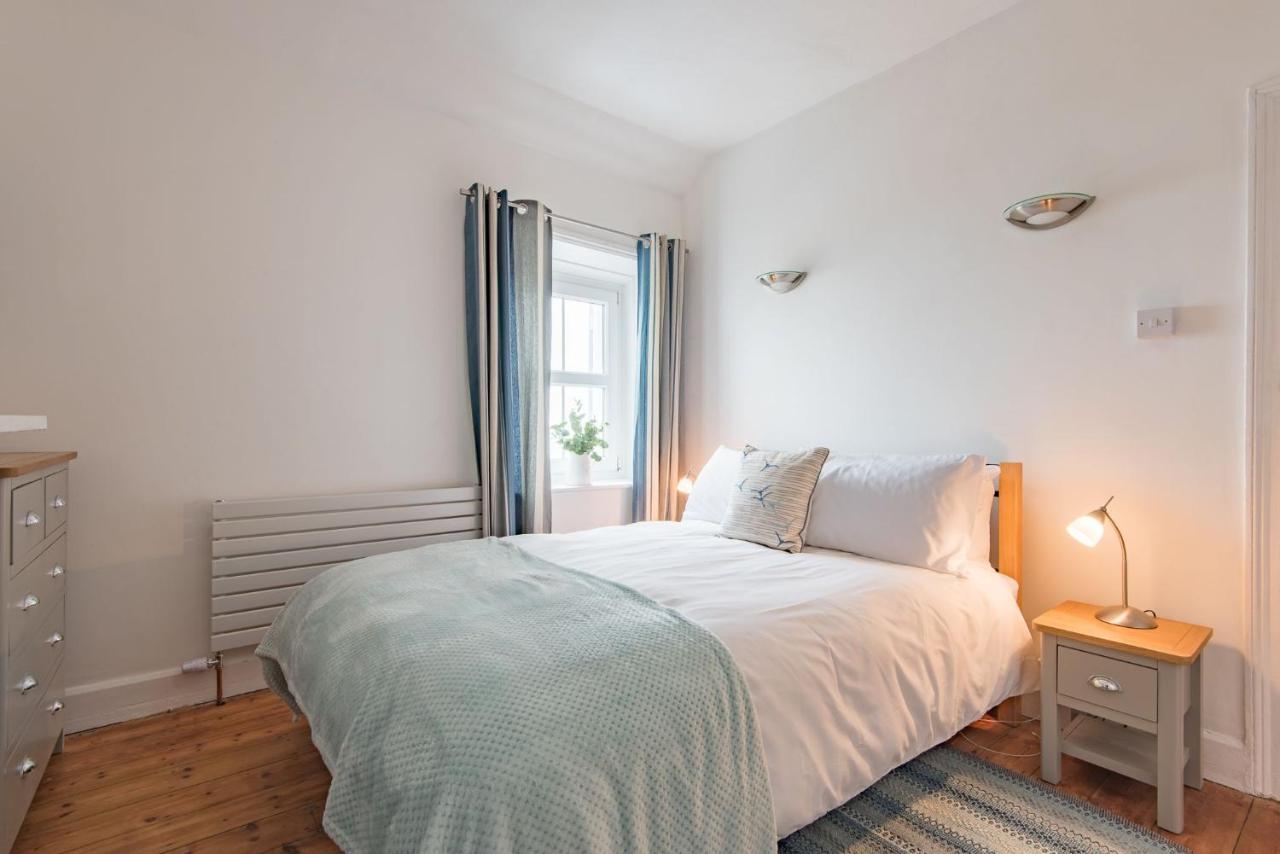 Wave Cottage By Bloom Stays Sandgate Esterno foto